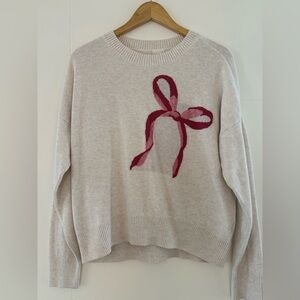 Abercrombie & Fitch Cream Sweater with Pink Bow Design